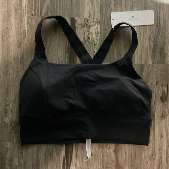 CRZ YOGA Other - CRZ Yoga Longline Sports Bra